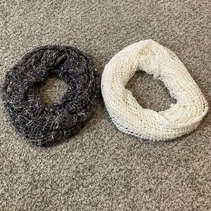 Set of 2 Vera Wang Infinity Scarves